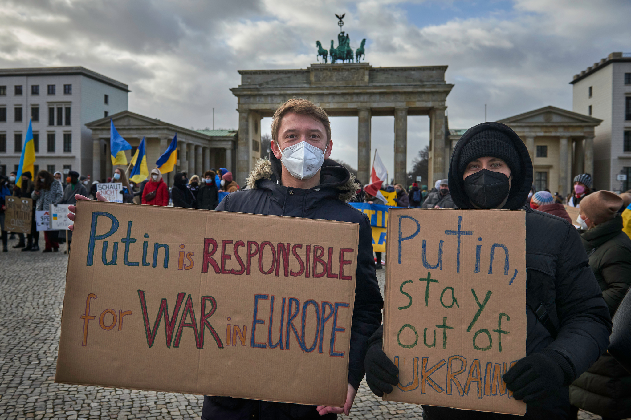 M20220130D_KriegkenntkeineGrenze3381