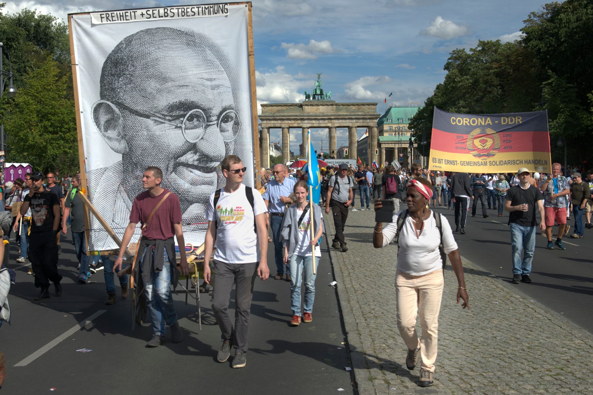 M20200829D Corona1713