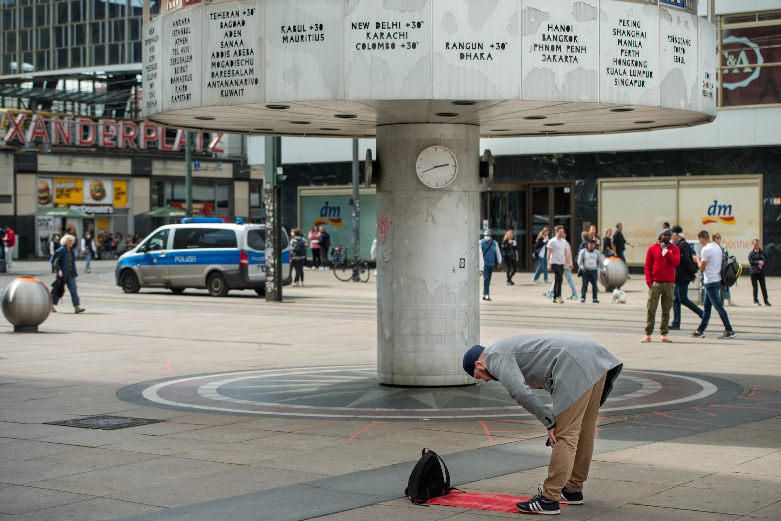 M20210529D SolidarityPrayer2327