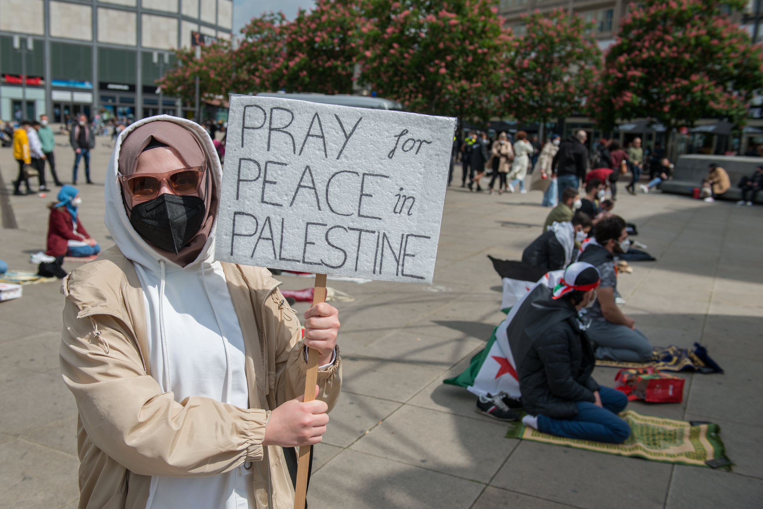 M20210529D SolidarityPrayer2407