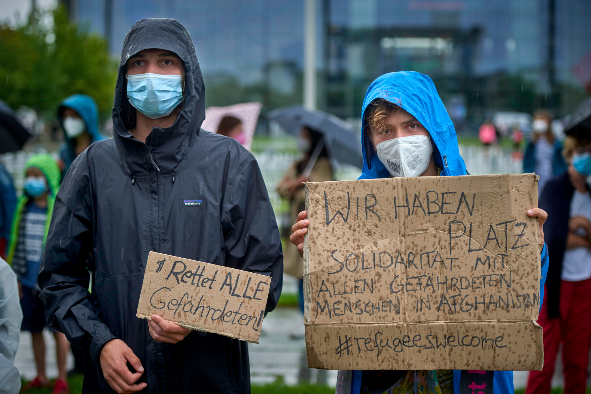 M20210822D_AfghanDemo8080