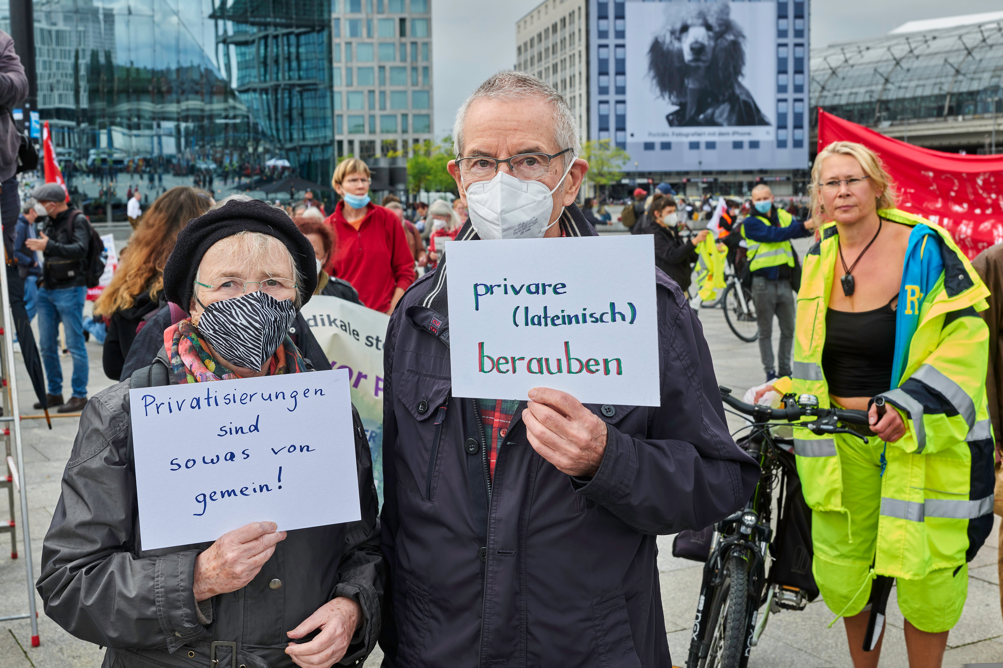 M20210918D_GemeinsamaufStrasse1110114